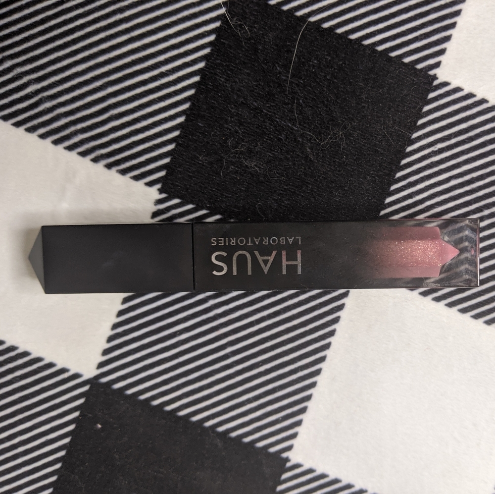 Haus labs le riot lip gloss